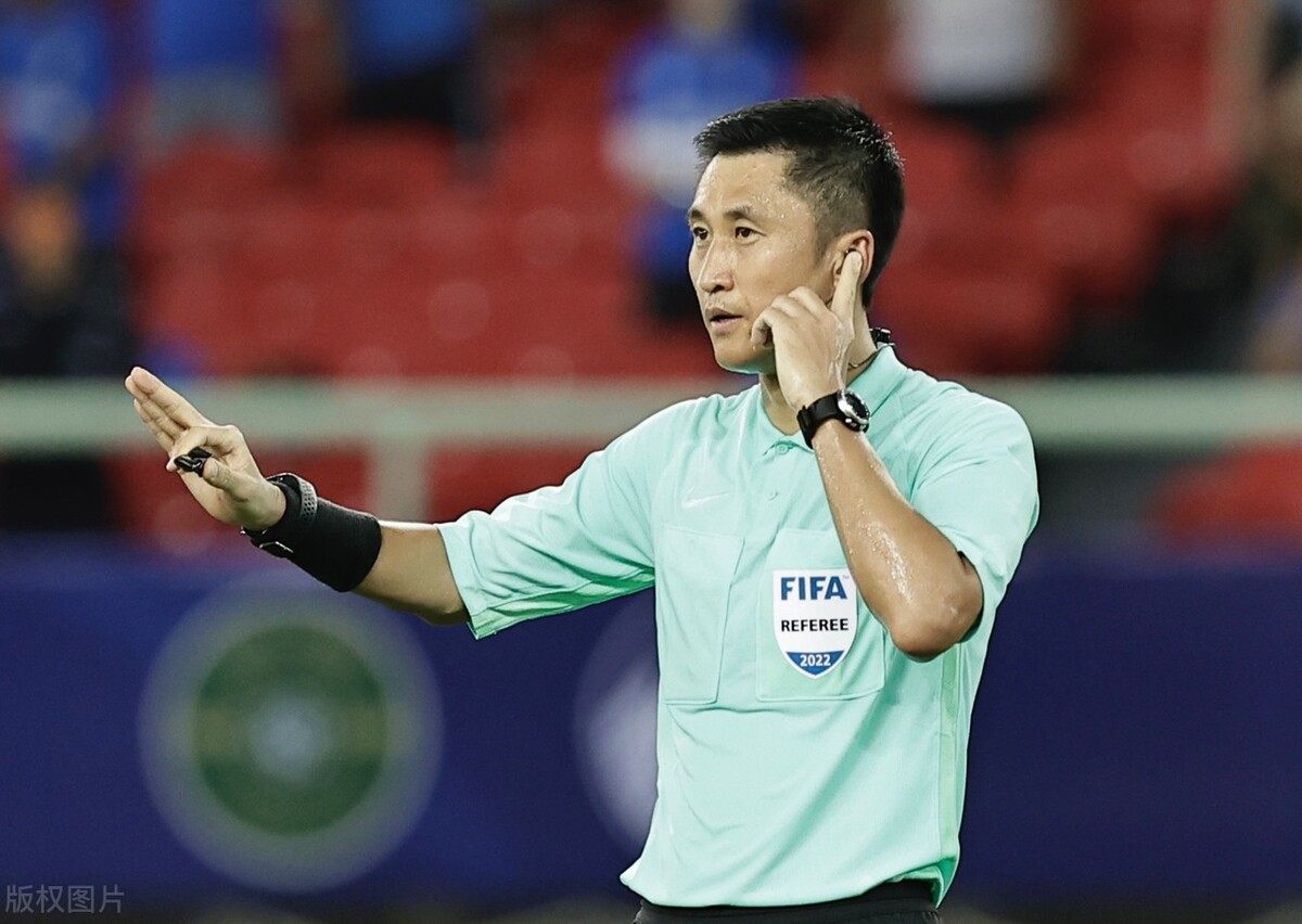 包含风云突变本菲卡关键时刻刷新队史纪录；中超版图或变；赛场秩序良好；控场能力受关注的词条